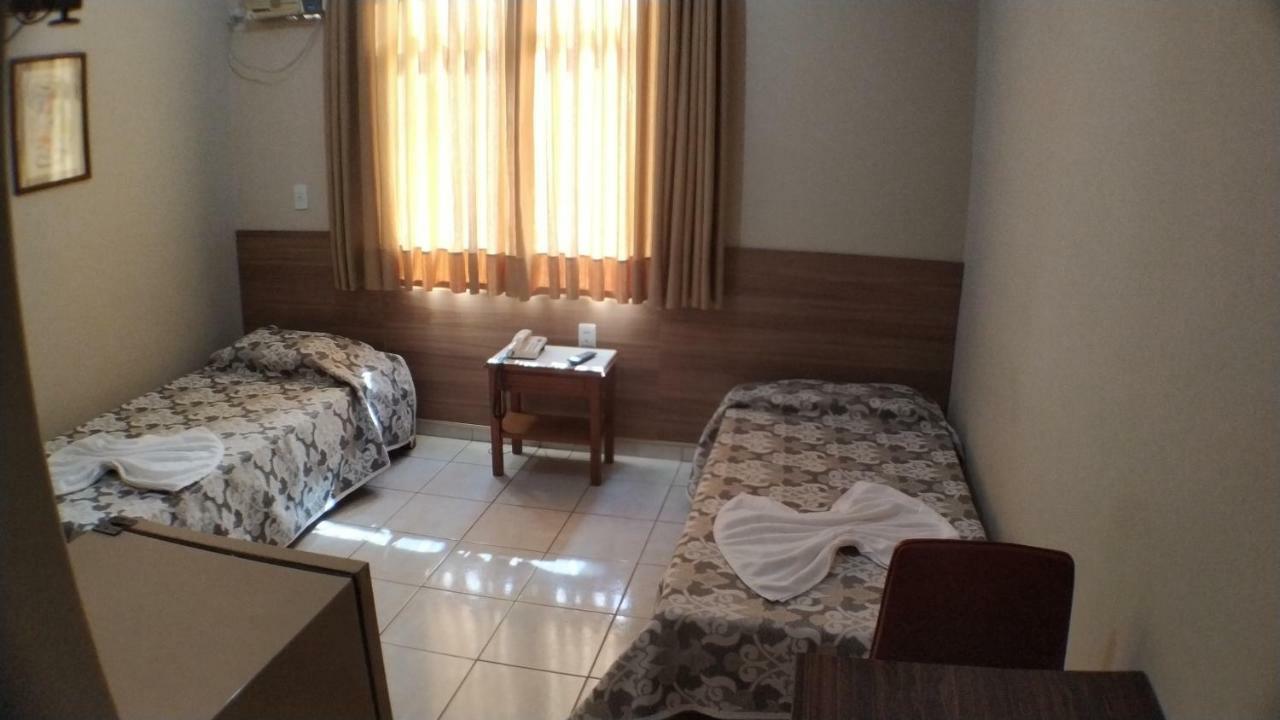סאו ז'וזה דו ריו פרטו Hotel Itamarati מראה חיצוני תמונה